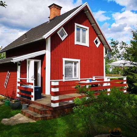Ferienhaus Heidi Rosenfors Экстерьер фото