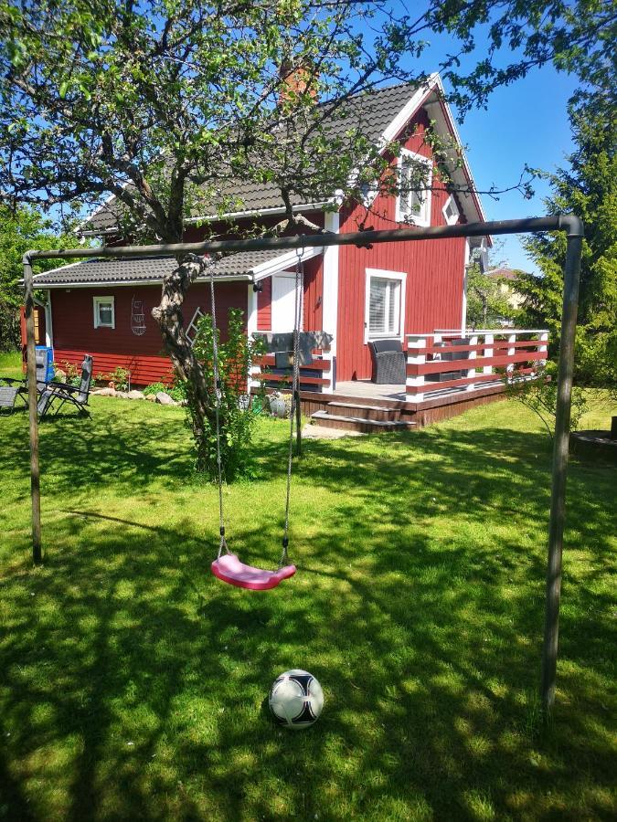 Ferienhaus Heidi Rosenfors Экстерьер фото